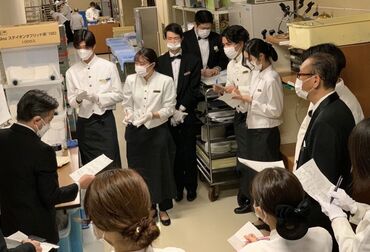 有限会社スギハラサポートサービス　※勤務地：ホテルブリランテ武蔵野 短期も大歓迎★
就職まで/進学までの期間に
スキマ時間を使って働きませんか？
