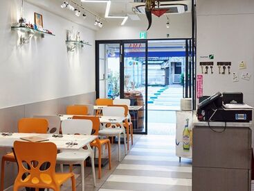 落ち着いた店内で、働ける♪