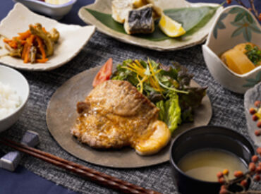 おいしい朝食を宿泊者さんにお届け！
「おいしそう！」「ありがとう！」
喜ぶ顔が嬉しいお仕事です♪
