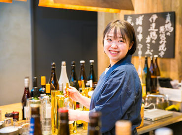 大型店ではありません!
客層も落ち着いた方ばかりなので
非常に働きやすいお店です♪