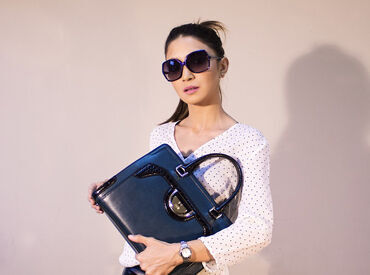 ファッション人材リンク株式会社【FJL】 ﾟ*｡☆ NEWスタッフ募集 ☆。*ﾟ
LONGCHAMP（ロンシャン）販売STAFF
20～40代スタッフ活躍中
開始日相談オッケー♪
