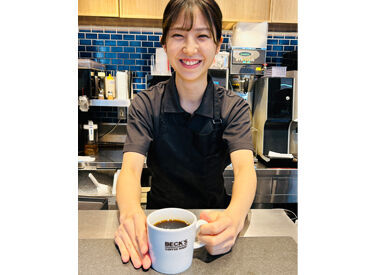 BECK'S COFFEE SHOP 荻窪店[1519] ★NEW STAFF大募集★
JR荻窪駅改札前でアクセス良好♪
早朝時給1500円～で朝の時間を有効活用できます◎