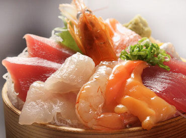 魚力食堂　小田原店 ★アルバイト・パートデビュー歓迎！★
幅広い層のスタッフがのびのびと活躍中！あなたに合ったお仕事がきっと見つかります◎