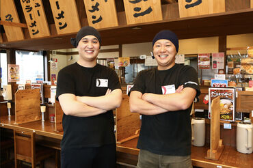 新潟の老舗ラーメンと言えば"だるまやグループ"！
小さい子からお年寄りまで虜にする
ラーメン店で働きませんか？