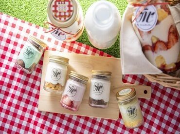 お店は那須のロイヤルな雰囲気をイメージした
オシャレなデザイン♪
ギンガムチェックが特徴の
可愛らしい雰囲気です★