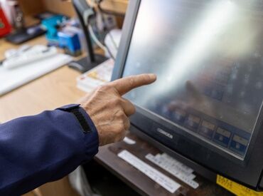 ≪学歴は不問≫20～70代のスタッフ多数活躍中！ほとんど裏方で作業して頂くことになるので、自分のペースで働けますよ◎