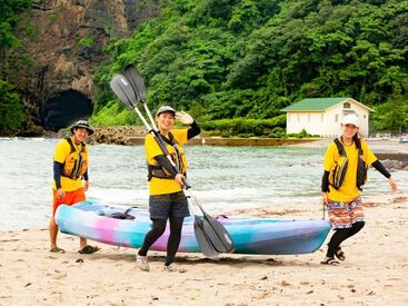 竹野の海辺 湯やど 「海の音 ～うみのね～」「WANの音～わんのね～」 抜群のロケーションで！
夏休みだけのド短期もOK！
スタッフ同士も交流があるので仲良くなれます♪