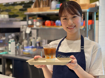 E PRONTO（エ プロント） 堺北花田店 ＼スタッフの仲間意識◎／
困った時はヘルプOK!
パンケーキやデザート、カフェ丼等も充実★
社割でお得に食べることも可能です♪