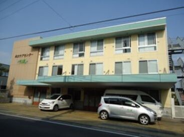 本太ケアセンターそよ風 ＼人柄重視の採用です！／
しっかりしたサポート体制で、安心して始められる環境♪
希望の働き方、お気軽にご相談を◎