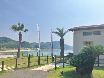 【まかない1食100円】
定番の定食から、ときたま…
激ウマな海鮮も食べれると大好評♪
美味しいもの好きにはたまらない◎