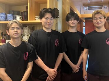 遊家　未ら来る 幅広い年代のスタッフ活躍中
＼未経験者も歓迎／
「アルバイトで飲食店で働いた経験がある」
そんな方にもオススメです◎