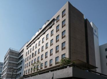 ホテルアゼリア加古川 ＝嬉しい社割付き♪＝
グループホテルがなんと50%OFFで利用可能なので
「休日は羽を伸ばしに旅行に!」そんなスタッフもいます!!