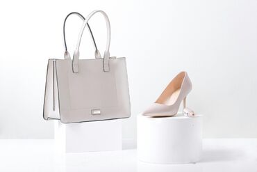 ファッション人材リンク株式会社【FJL】 ﾟ*｡☆ NEWスタッフ募集 ☆。*ﾟ
20代～30代の女性スタッフ活躍中！
人気ラグジュアリーブランド♪
未経験も大歓迎☆彡

