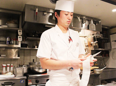 土風炉　銀座コリドー街店 学生～フリーターさんまでみ～んな歓迎！！
浴衣風の可愛い制服で、楽しく働こう♪
交通費支給◎美味しいまかない補助あり◎