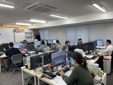 シンプロメンテ株式会社/大阪営業所 フルタイム募集！
主婦(夫)さんもご安心ください◎
パートさん多数活躍中!
まずはお気軽にお問い合わせください!