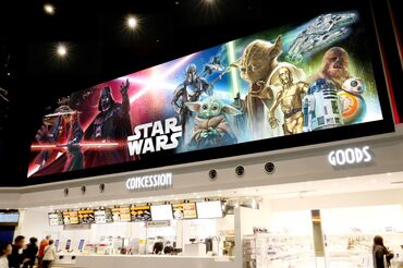 映画館にしかない特別空間…♪
ワクワクと感動を存分にお客様にお届けしましょう♪
