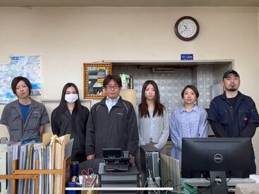 産休・育休など
皆さんの子育てをサポートする体制が整ってますので
お子さんのいる方も安心して働き続けられる環境です◎