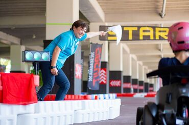 シーガイア・サーキット（フェニックスリゾート株式会社） 昇給制度で日々の頑張りをしっかり評価◎
お給料として還元されるから実感も湧きやすく
モチベーションにもつながります♪