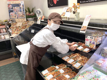 ＪＲ北海道フレッシュキヨスク株式会社　生鮮市場事業本部(009) お客様もスタッフも、地元の方がほとんど！
30～50代の主婦さんが活躍してくれいます◎
