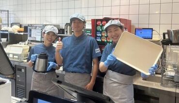 ミスタードーナツ 上新庄駅前ショップ 上新庄より徒歩1分で通いやすさ◎
お子さんの急な体調不良なども、
スタッフさん同士で助け合ってお休みも取りやすいです♪