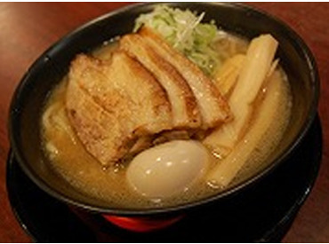バイトデビューも大歓迎!
「前から興味あって…」「このお店が好きで」
応募理由は何でもOK♪今すぐ応募へGO☆
