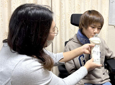利用者さんと1対1の関係を築けるため、
時間を重ねるごとにコミュニケーションも深まります＊