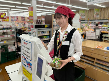 食鮮館タイヨー　元島田店 高校生～主婦、フリーターまで幅広く活躍中！
仕事帰りにそのまま夕飯の買い物もできるので、
とっても便利です★