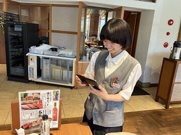 シフト・時間帯は柔軟に対応！
『家庭や学校と両立』『フルでガッツリ』などなど
ご希望はご相談くださいね◎