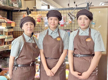 びっくりドンキー香芝店（10030） ＼未経験歓迎／
しっかり丁寧にサポートするので、未経験の方もご安心ください♪