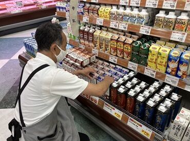 学生～シニアまで
幅広い方が活躍中◎
様々なスタッフが
活躍しています☆
「ここなら安心！」と
バイトデビューも多数！