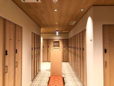 『平日だけ働いて、後はゆったり…』
そんな働き方ができます♪

＼扶養内勤務OK！／
