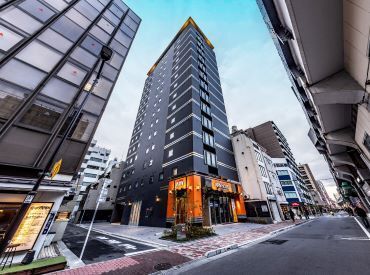 アパホテル（APA HOTEL）〈上野 御徒町駅前南〉 ＼スキマ時間を有効活用／
高時給だから効率よく稼げる！
昇給/社保完備/正社員登用
…大手ならではの高待遇◎