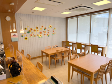 社会福祉法人白根学園希望のカフェスタッフ大募集♪
クッキーやシフォンケーキ作り、ホール業務・会計などをお任せ◎
