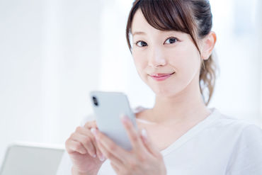 パーソルマーケティング株式会社(ks1ms52) スマホのご案内って難しそう…
→実は先輩もほとんど【未経験start】
同じ目線でサポートしてくれるので安心◎
※写真はイメージ