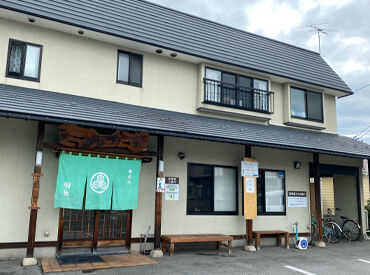 蕎麦処　明烏（あけがらす） 奥羽本線「神町」より徒歩7分！
通いやすい立地です♪