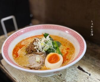 らぁめん空海 ★主婦（夫）さん・フリーターさん歓迎★
食費が浮いてラッキー！
≪絶品まかない≫が付いてきます◎