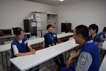 冷暖房完備の職場で
快適に働くことができます☆
休憩室もあるのでリフレッシュもバッチリ！