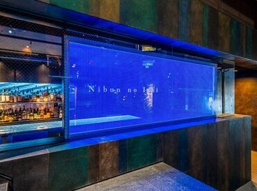 ≪落ち着いた地下の店内≫
静かなバーカウンターあり!
バーテンダーの業務はこちらでお願いします♪