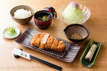 ＼お得な社割&絶品まかないがウリ★／
鎌倉で人気のアマルフィイで使える社割や
絶品まかないも食べられます！