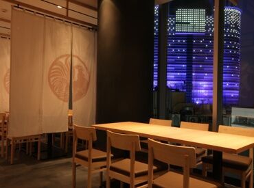 はかた地どり 福栄組合 銀座 ★学生さん大歓迎★
未経験や初バイトも大歓迎♪
優しい先輩が丁寧に教えるのでご安心を◎