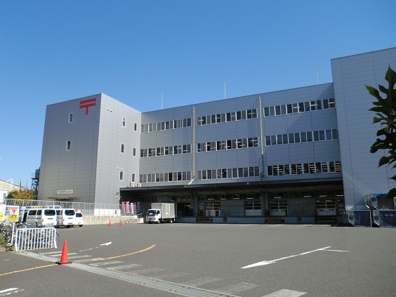 毎年大人気!!冬の短期バイトなら、郵便局！